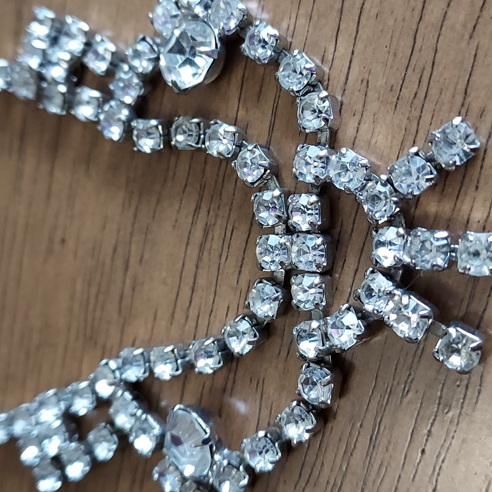 Vintage Silvertone Rhinestone Necklace,